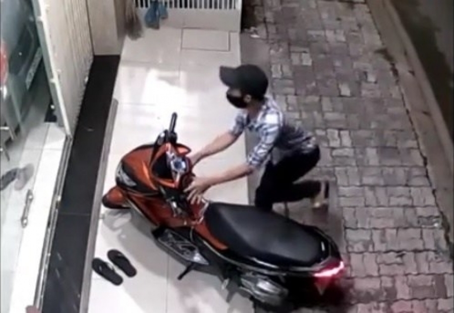 Bắt đối tượng từ Bắc Ninh sang Bắc Giang trộm cắp xe máy