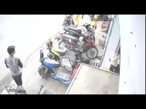 Xem để rút kinh nghiệm để chống trộm xe máy